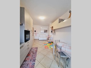 Bilocale in Vendita a Aprilia, 129'000€, 45 m², arredato