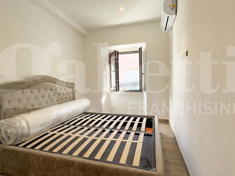 Bilocale in Vendita a Olbia, 110'000€, 37 m², arredato