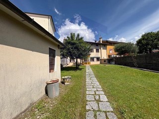 Casa Indipendente in Vendita a Budoia, 148'000&euro;, 179 m², con Box