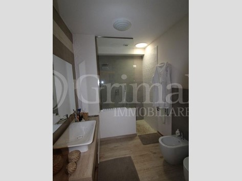 Appartamento in Vendita a Jesi, 350'000€, 140 m²