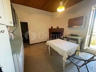 Bilocale in Vendita a Monte Roberto, 40'000€, 60 m²