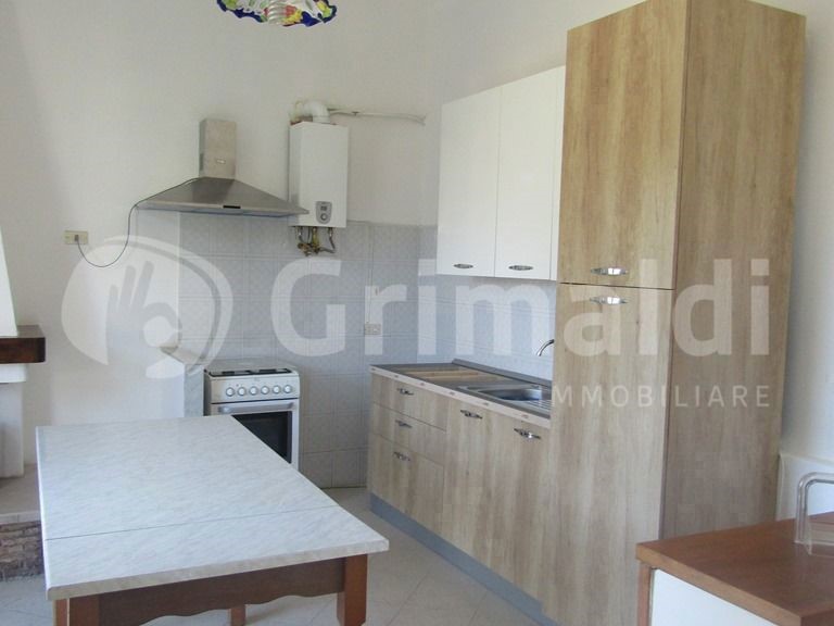 Appartamento in Affitto a La Spezia, 1'300€, 100 m²