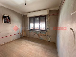 Appartamento in Vendita a Avezzano, 155'000€, 140 m²