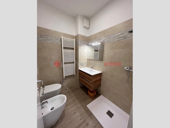 Quadrilocale in Affitto a Verona, 1'100&euro;, 100 m², arredato