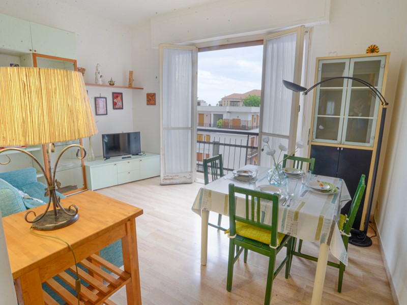 Quadrilocale in Affitto a Albissola Marina, 700&euro;, 80 m², arredato