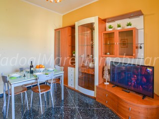 Quadrilocale in Affitto a Vado Ligure, 800€, 88 m², arredato