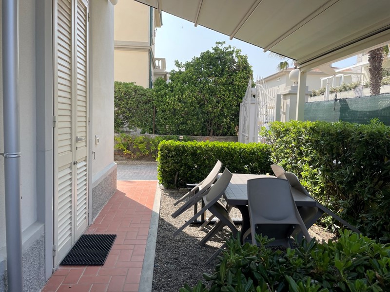 Casa Indipendente in Vendita a Cecina, 350'000&euro;, 60 m²