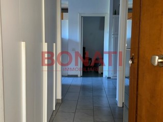 Trilocale in Vendita a Bonassola, zona Serra, 200'000€, 61 m²