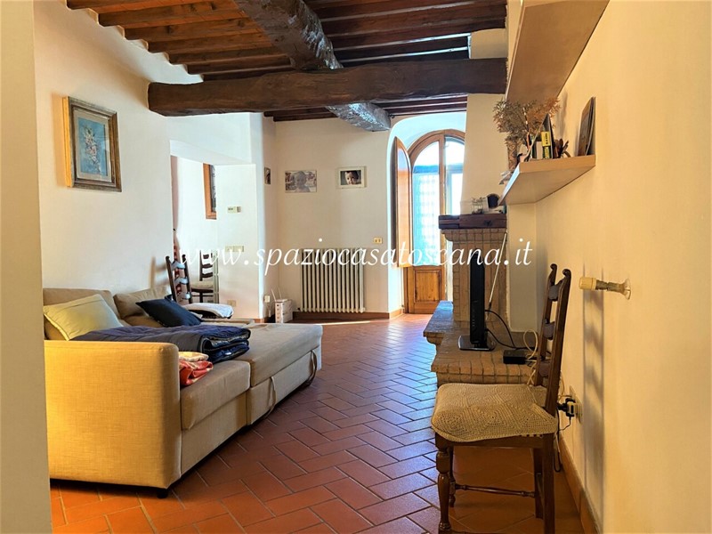 Quadrilocale in Vendita a Vaiano, 178'000€, 100 m²