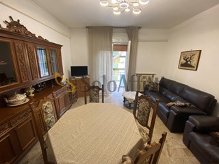 Appartamento in Affitto a Rimini, zona San Giuliano Mare, 960&euro;, 90 m², arredato