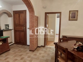 Quadrilocale in Vendita a Dicomano, 130'000€, 60 m², con Box