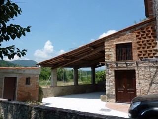 Casa Indipendente in Vendita a Lucca, 229'000&euro;, 225 m²