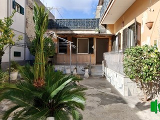 Casa Semi Indipendente in Vendita a Mariglianella, 84'000&euro;, 85 m²