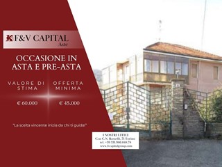 Appartamento in Vendita a Reano, 45'000&euro;, 162 m²