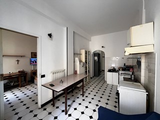 Appartamento in Vendita a Genova, 45'000&euro;, 60 m²