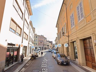 Trilocale in Vendita a Mantova, 120'000&euro;, 100 m²