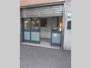 Immobile commerciale in Affitto a Roma, 750&euro;, 43 m²