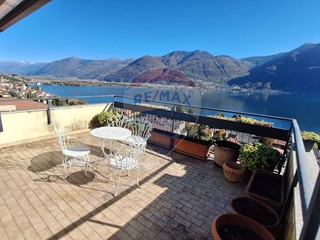 Appartamento in Vendita a Lovere, 155'000€, 118 m²