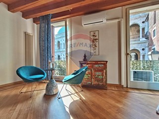 Monolocale in Affitto a Vicenza, 850€, 53 m²