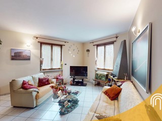 Appartamento in Vendita a Torino, 219'000&euro;, 150 m²