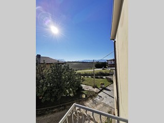 Casa Indipendente in Vendita a Rosciano, 120'000€, 350 m²