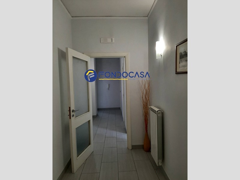 Trilocale in Affitto a Giugliano in Campania, 600&euro;, 95 m²