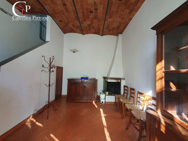 Casa Indipendente in Affitto a Firenze, 860€, 100 m²