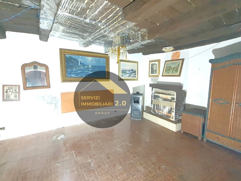 Bilocale in Vendita a Agosta, 25'000€, 35 m²