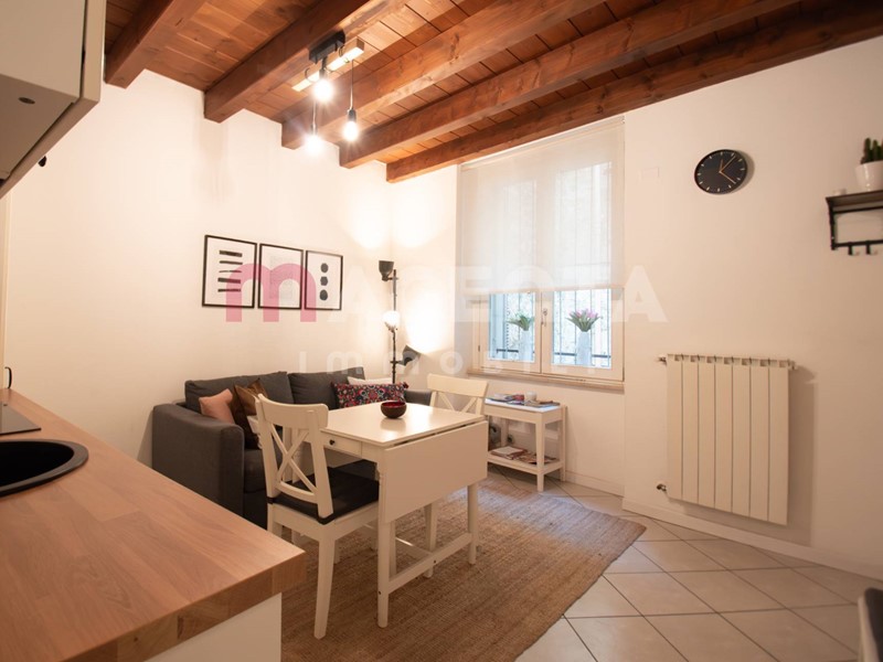 Trilocale in Vendita a Brescia, 215'000€, 68 m²