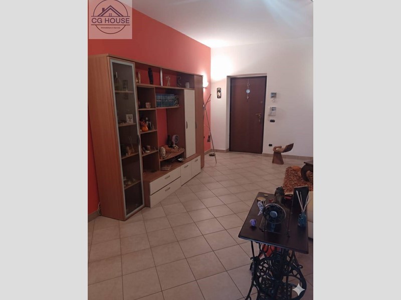 Trilocale in Vendita a Pago del Vallo di Lauro, 110'000&euro;, 90 m²