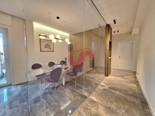 Appartamento in Affitto a Benevento, 250€, 220 m²