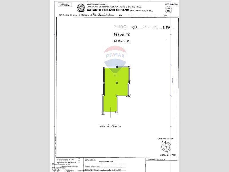 Magazzino in Vendita a Aci Sant'Antonio, 43'000€, 108 m²