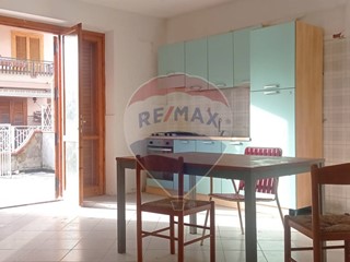 Casa Semi Indipendente in Vendita a Mascali, 70'000&euro;, 60 m²