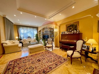 Appartamento in Vendita a Roma, 990'000€, 180 m²