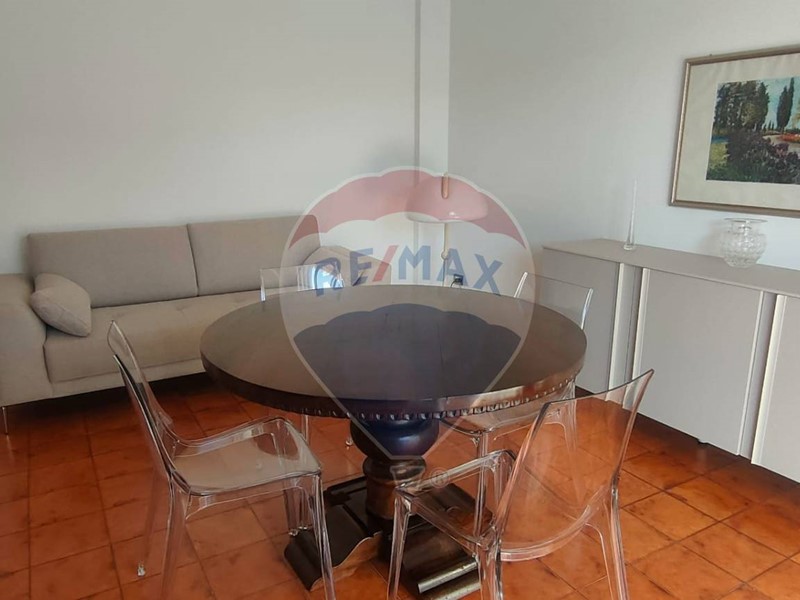 Trilocale in Affitto a Bergamo, 1'100€, 85 m²