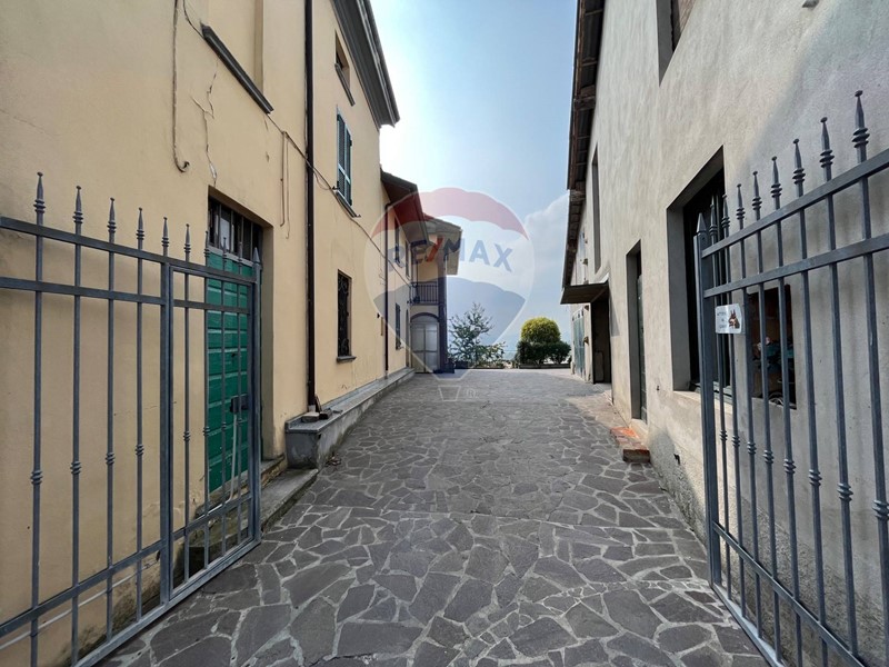 Casa Semi Indipendente in Vendita a Alta Val Tidone, 19'000€, 133 m²
