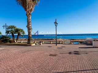 Trilocale in Vendita a San Bartolomeo al Mare, 255'000€, 70 m²