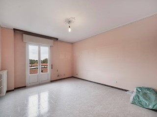 Trilocale in Vendita a Cologno Monzese, 169'000€, 95 m²
