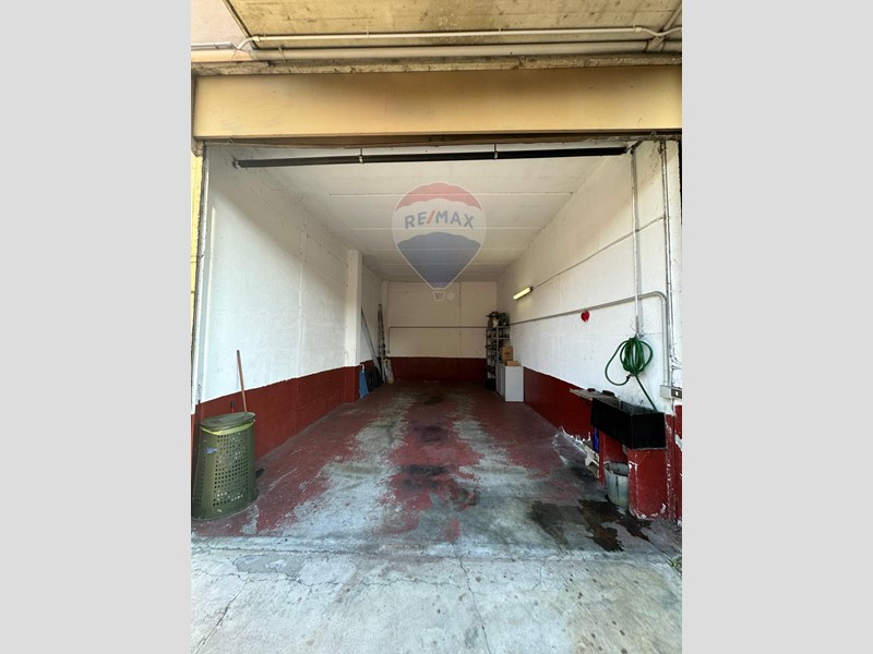 Box in Vendita a Cinisello Balsamo, 34'500€, 34 m²