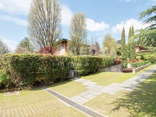 Appartamento in Vendita a Brescia, 500'000€, 175 m²