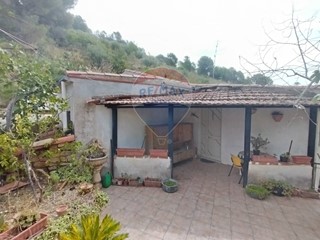 Villa in Vendita a Piazza Armerina, 33'000&euro;, 80 m²