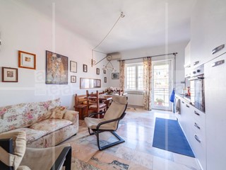 Trilocale in Vendita a Guidonia Montecelio, 180'000€, 78 m²