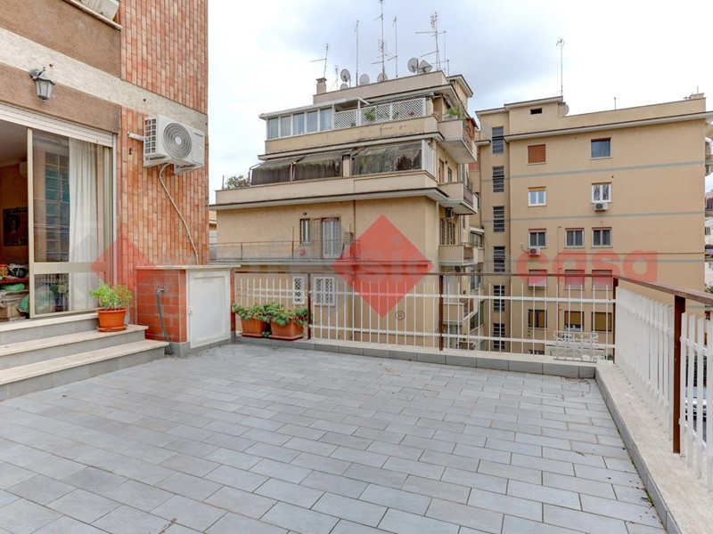 Bilocale in Vendita a Roma, 280'000€, 50 m²