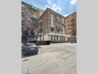 Bilocale in Vendita a Bologna, 175'000€, 50 m²