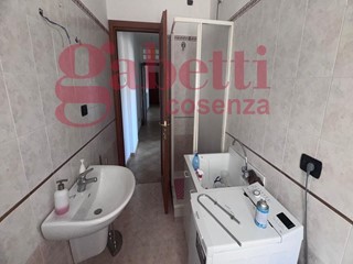 Trilocale in Affitto a Cosenza, 550€, 77 m²