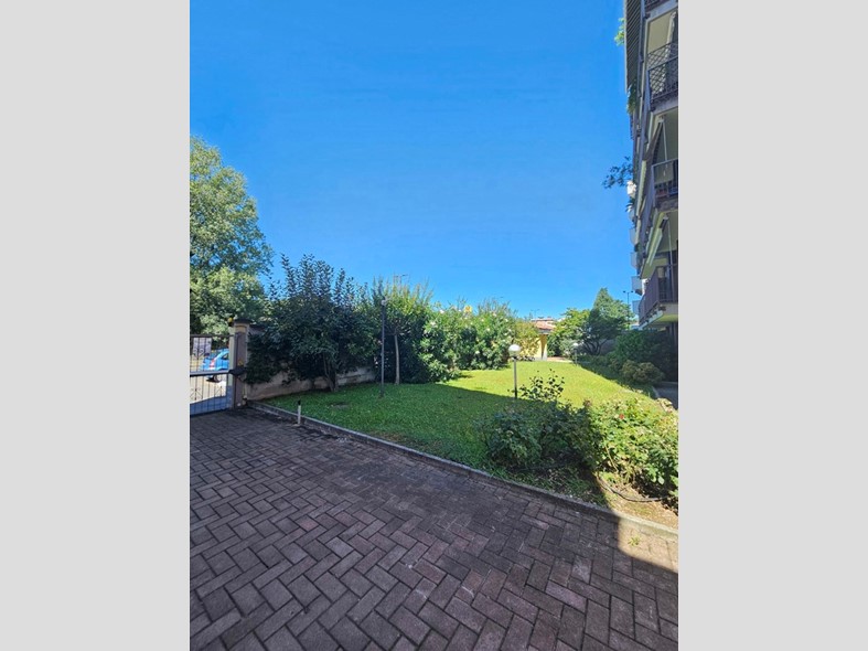 Box in Vendita a Milano, 59'000&euro;, 33 m²