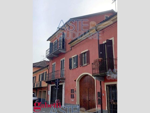 Quadrilocale in Vendita a Fossano, 105'750€, 75 m²
