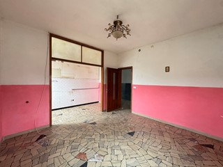 Trilocale in Vendita a Noventa Vicentina, 89'000&euro;, 105 m²