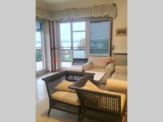 Trilocale in Affitto a Dormelletto, 700€, 100 m², arredato