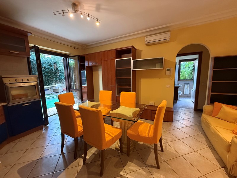 Trilocale in Vendita a Monte Compatri, 180'000€, 80 m², arredato